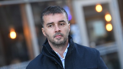 Ništa od blokade: Manojlović izlazi na izbore na Vračaru