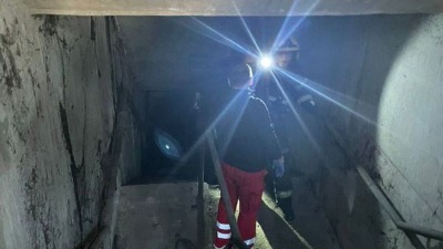 (FOTO) Prve slike smrskanog voza posle sudara u tunelu
