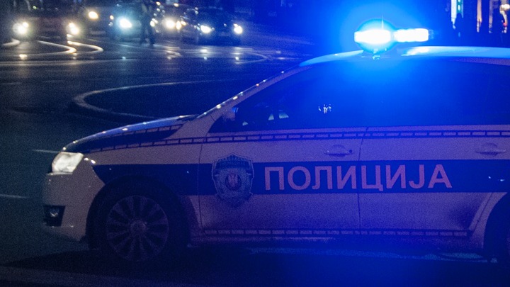 Nesreća na putu Novi BečejKumane, auto završio u kanalu Hronika