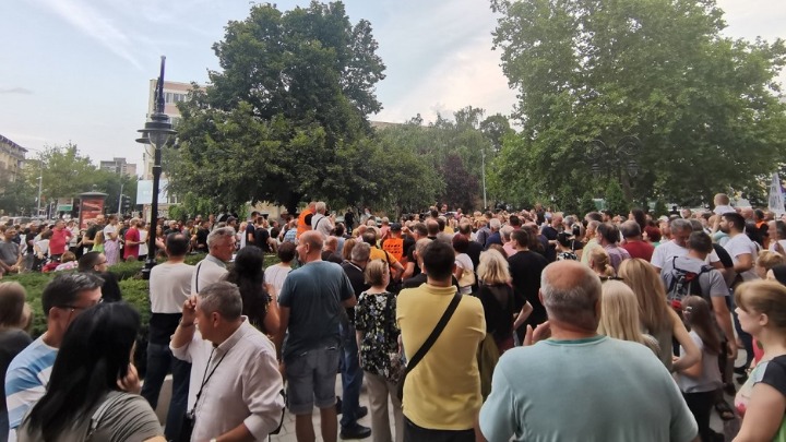 “Građani žele da menjaju Srbiju”: Protest u Kruševcu