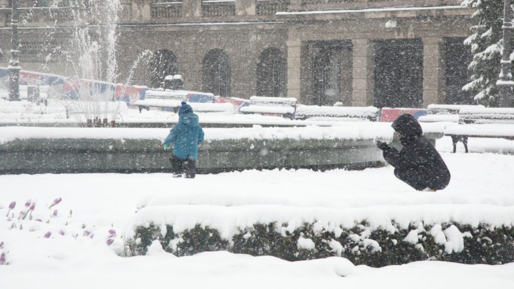 Stiže zahlađenje: Kada i gde se očekuje sneg? | Srbija
