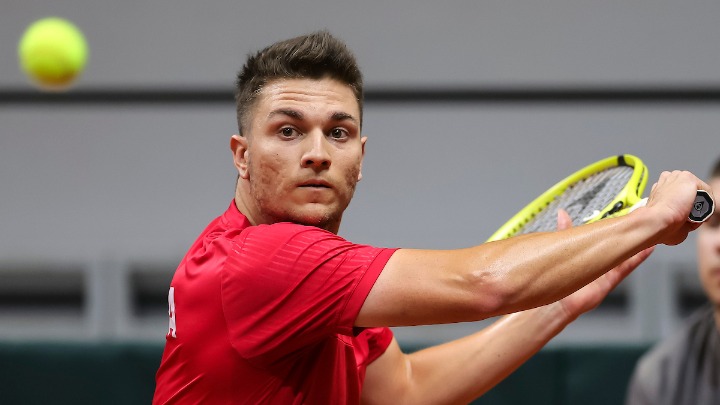 Kecmanović nakon velike drame poklekao na startu Monte Karla