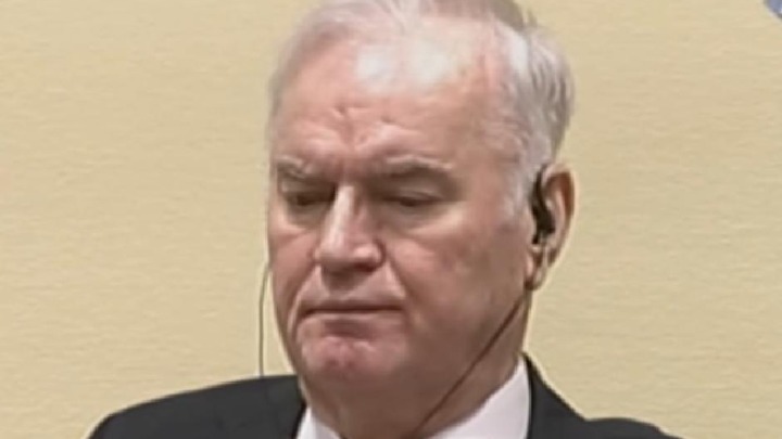 Ratko Mladić imao moždani udar, u teškom je stanju