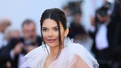 Svi misle da su je SREDILI hirurzi, a manekenka tvrdi: Nisam radila plastične operacije (VIDEO) 