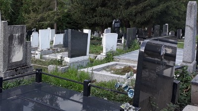 "Vlasnici grobnih mesta imaju 30 dana da obnove ugovore"