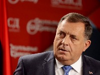 "Dodik svojim izjavama najviše šteti Srbima"
