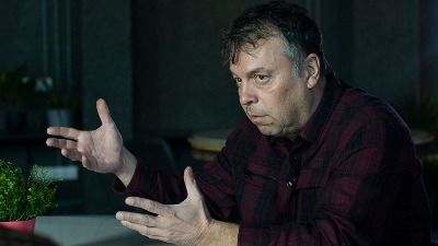 Šta je Nele Karajlić govorio pa se našao na Vučićevoj listi za odlikovanje na Vidovdan