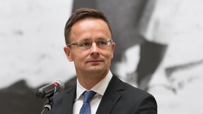 "Pomoć brzinom munje“: Šta ruski mediji pišu o poseti mađarskog ministra Beogradu?