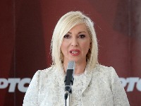 Ovo je NOVI UREDNIK "Pesme za Evroviziju": Muž naše poznate pevačice menja Oliveru Kovačević 