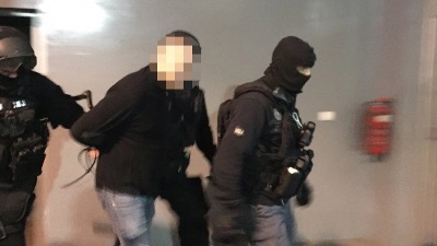 Ko je Darko Elez? Ima dosije pun krivičnih dela