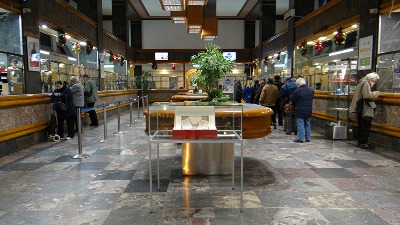 Znate li kako se naziva radnica na šalteru pošte u Grockoj? Znate li kako se naziva radnica na šalteru pošte u Grockoj?