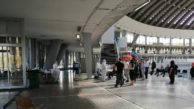 Pacijent sa Sajma za Direktno: Sve je prašnjavo i prljavo, prepušteni smo sami sebi (FOTO)