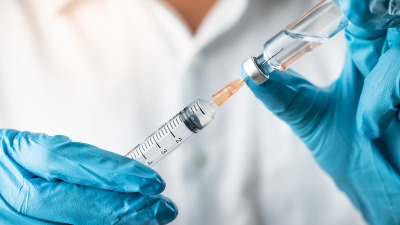 U Britaniji spremne potencijalne vakcine za probu U Britaniji spremne potencijalne vakcine za probu
