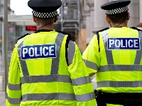 UŽAS u Londonu: Ubijen dečak, uhapšena trojica tinejdžera