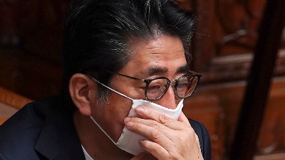 Ranjen bivši japanski premijer Šinzo Abe Ranjen bivši japanski premijer Šinzo Abe