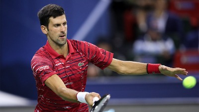 Zašto Novak ne može, a Nadal može da trenira? Zašto Novak ne može, a Nadal može da trenira?