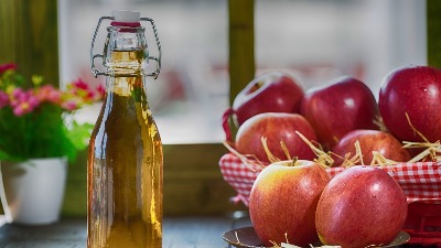 Domaće sirće od jabuka Domaće sirće od jabuka