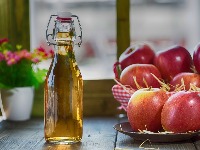 Jabukovo sirće je najbolji čuvar zdravlja, ali niko ne zna i da ga koristi pravilno: Evo KAKO SE PIJE