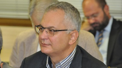 Poslanice ZLF i PSG se slikale sa Šutanovcem: Oglasio se Grbović (FOTO)