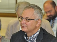 Da li je Vučić na Informeru prozvao Šutanovca?