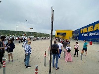 Evakuisana robna kuća Ikea u Beogradu (VIDEO)