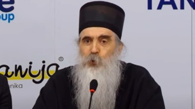 Irinej Bulović ruši SPC, hteo da izbaci 3 profesora sa fakulteta!