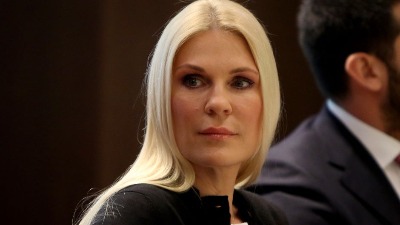 UHLEBILI JE Biljana Popović kod Tome Mone UHLEBILI JE Biljana Popović kod Tome Mone