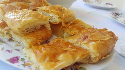 NEPREVAZIĐENA Pita sa sirom