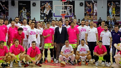 Milojević se posle 10 godina oprostio od Mege Milojević se posle 10 godina oprostio od Mege