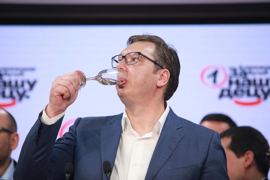 Vučić najavio vakcinaciju 2 miliona ljudi!