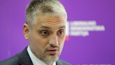 Čedomir Jovanović ponovo u bolnici! Čedomir Jovanović ponovo u bolnici!