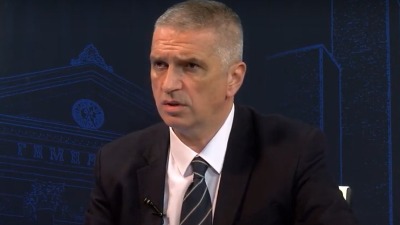 Direktor KC Kragujevac: Širenje korone posledica bezumne razularenosti građana!