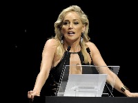 Šeron Stoun otkriva: Sa ovim glumcem je imala najbolji filmski poljubac