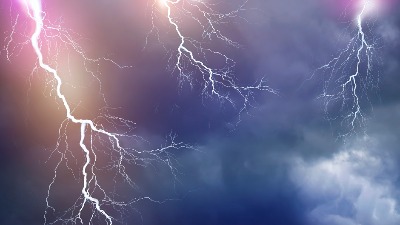 Stižu GRMLJAVINA i PADAVINE: Evo šta nas čeka tokom noći