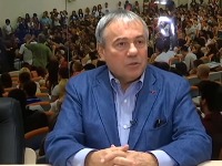 Mića Jovanović: Nismo dobili rešenje o oduzimanju dozvole za rad, radimo normalno