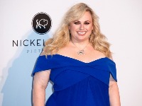 Imala je 100 kg, a sada neverovatna transformacija: Slavna glumica smršala 36 kg i priznala – "Volim slatkiše, pa mi treba Ozempik" (FOTO)