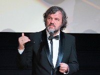 Emir Kusturica: Bezrezervna podrška oslobađanju političkih zatvorenika!