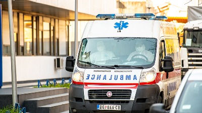 Udes kod Kuršumlije, povređeni otac i sin Udes kod Kuršumlije, povređeni otac i sin