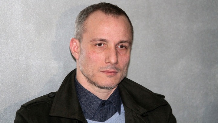 BRUTALNO Naš glumac prepravio zvanje Mike Aleksića! (FOTO)