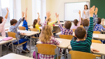 Objavljen kalendar: Đaci će imati PET RASPUSTA