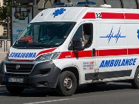 Radnik propao kroz otvor za lift na gradilištu: Bore mu se za život