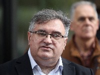 Vukadinović o godišnjici rada Macutove Vlade: Ministri samo pomoćni radnici koji grade Vučićev kult