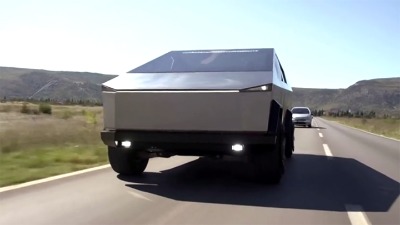 Bosanac osmislio futurističko vozilo: GRMI PUTEVIMA! (VIDEO)