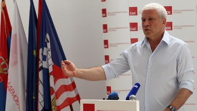 "Vlast je srušila ustavni poredak, a građani su već uveli vanredno stanje, izlaz je u izborima"