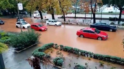 Nevreme na Jadranu: Gradovi pod vodom, kolaps saobraćaja...