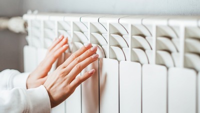 Ovaj jeftin trik će odmah ugrejati vaš stan! Potrebna vam je stvar koju već IMATE U KUĆI 