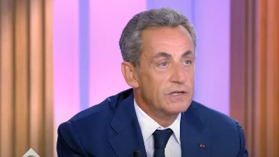 Sarkozi pauzira javne aktivnosti, za medije imao POSEBNU PORUKU