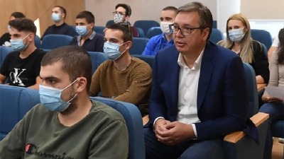 Prijava protiv Vučića zbog nenošenja maske Prijava protiv Vučića zbog nenošenja maske