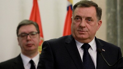 A izborna tišina? Dodikovi aktivisti delili pakete (VIDEO)