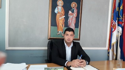 Predsedniku Opštine Žitorađa UKINUT PRITVOR, posle 3 meseca i zamenjen kućnim pritvorom